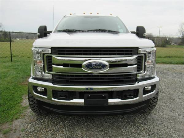 2018 FORD F250 SUPER DUTY XLT, White APPLY ONLINE for sale in Summerfield, SC – photo 17