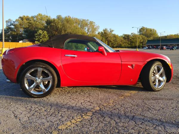 Pontiac Solstice Convertible Red Manual 5 Speed! 52k miles! for sale in Fort Wayne, IN – photo 11