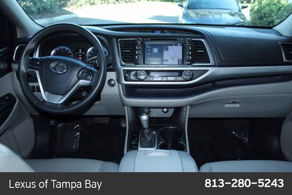 2015 Toyota Highlander XLE SKU:FS119403 SUV - cars & trucks - by... for sale in TAMPA, FL – photo 12