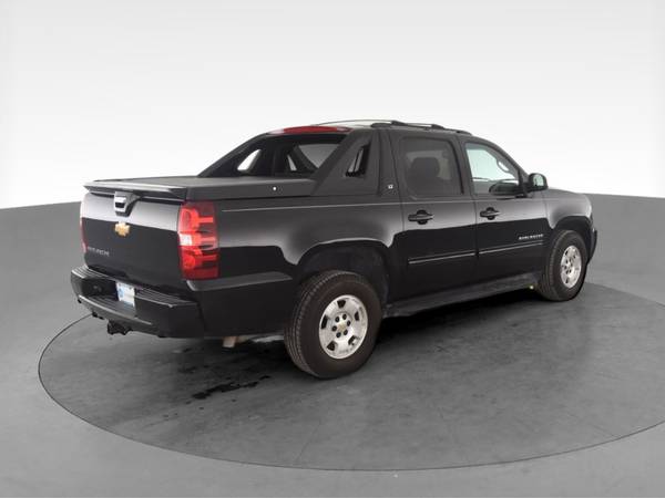 2012 Chevy Chevrolet Avalanche LT Sport Utility Pickup 4D 5 1/4 ft -... for sale in Providence, RI – photo 11