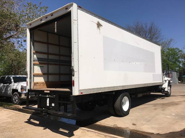 2015 International 4300 26 FT Box Truck LOW MILES 118, 964 MILES for sale in Arlington, NM – photo 9