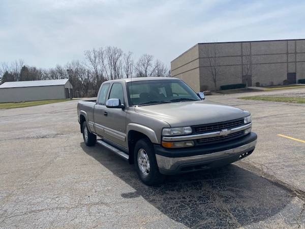 2002 Chevrolet Silverado 1500 LS Extended Cab 4x4 2 OWNERS NO for sale in Grand Blanc, MI – photo 3