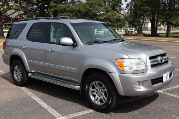 2005 Toyota Sequoia 4x4 4WD SR5 SUV - cars & trucks - by dealer -... for sale in Longmont, CO – photo 2