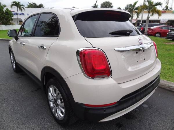 2016 FIAT 500X Easy 4dr Crossover - cars & trucks - by dealer -... for sale in Miami, FL – photo 3