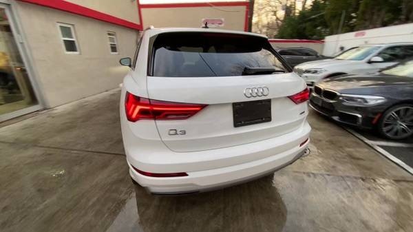 2020 Audi Q3 45 Premium - - by dealer - vehicle for sale in Great Neck, NY – photo 17