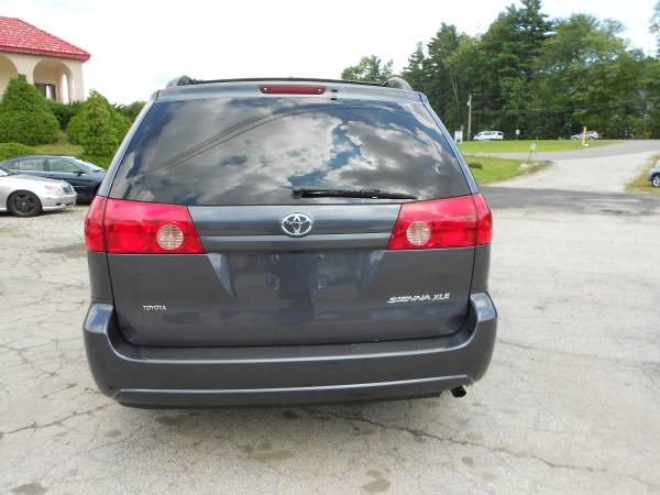 Toyota Sienna Reliable 7 Passenger Mini Van **1 Year Warranty** for sale in Hampstead, MA – photo 7