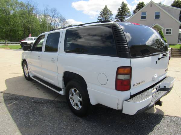 2003 GMC YUKON DENALI XL - - by dealer - vehicle for sale in Elizabethtown, PA – photo 8