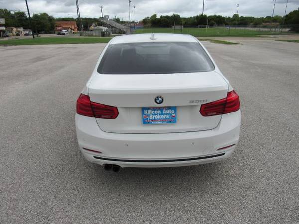 2017 BMW 3-Series 330i SULEV Sedan - - by dealer for sale in Killeen, TX – photo 4