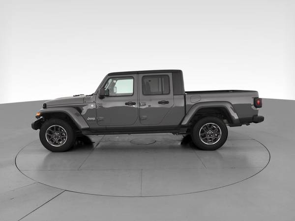2020 Jeep Gladiator Overland Pickup 4D 5 ft pickup Gray - FINANCE -... for sale in Atlanta, FL – photo 5
