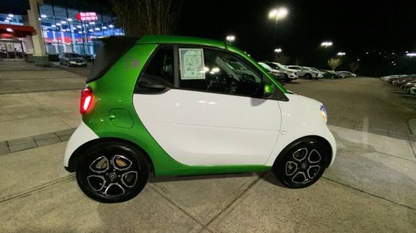 2017 smart Fortwo electric drive Passion Convertible White - cars & for sale in Raleigh, NC – photo 8