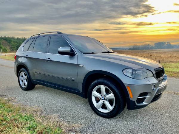2011 BMW X5 XDrive 50i - cars & trucks - by owner - vehicle... for sale in Moore, SC