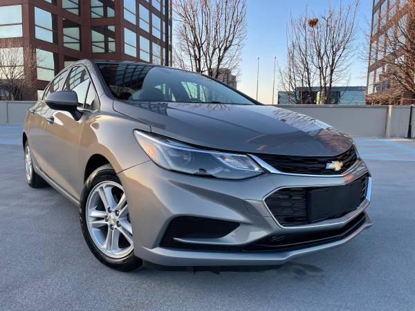 2018 Chevy Cruze 2LT CLEAN TITLE Remote start Heated seats Camera for sale in Troy, MI – photo 6