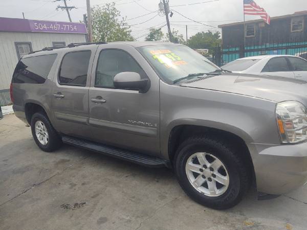 2007 GMC Yukon XL 2WD 4dr 1500 SLT - - by dealer for sale in New Orleans, LA – photo 6