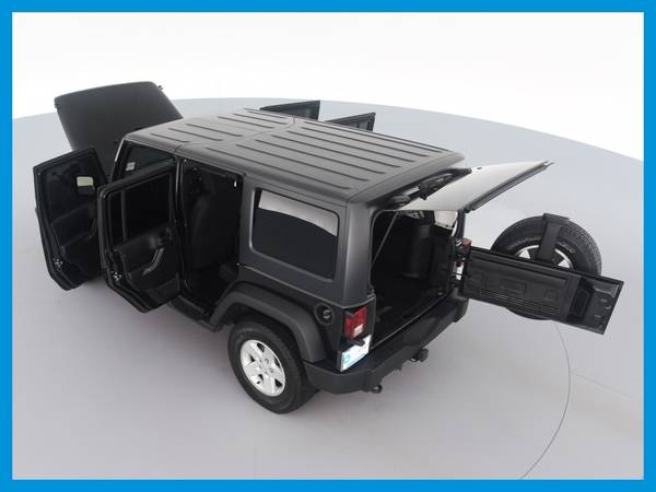 2018 Jeep Wrangler Unlimited Sport S (JK) Sport Utility 4D suv Black for sale in Victoria, TX – photo 16