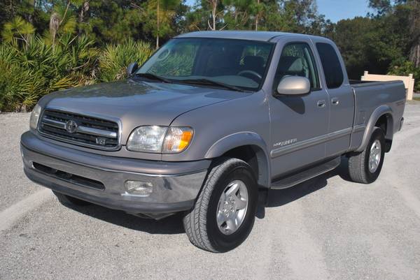 2001 Toyota Tundra Ext Cab 4WD Limited 4.7L V8 TRD Off Road Pkg -... for sale in Clearwater, FL – photo 4