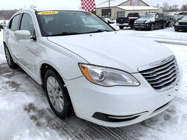 2012 Chrysler 200 4dr Sdn LX - - by dealer - vehicle for sale in Chesaning, MI – photo 23