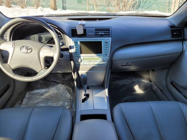 2009 Toyota Camry 4D Hybrid Sedan with 121, 050 miles for sale in Madison, WI – photo 13