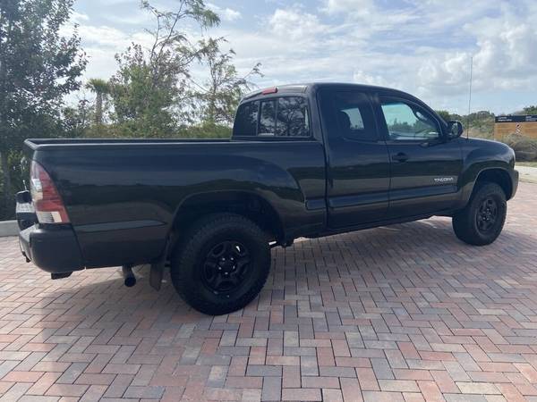 2011 TOYOTA TACOMA! - cars & trucks - by dealer - vehicle automotive... for sale in Port Saint Lucie, FL – photo 3