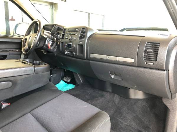 2011 Chevrolet Silverado 1500 LT Ext. Cab 2WD for sale in Slayden, MS, MS – photo 15