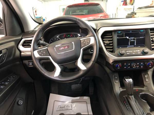 2017 GMC ACADIA SLT*AWD*DUAL MOONROOF*34K*HEATED LEATHER*NAV*MUST SEE! for sale in Webster City, IA – photo 4