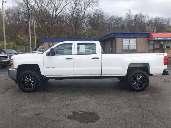 2015 Chevrolet Silverado 2500 HD Crew Cab - In-House Financing... for sale in Chillicothe, OH – photo 4