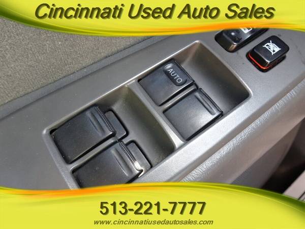 2005 Toyota Tundra SR5 Double Cab V8 4X4 - - by dealer for sale in Cincinnati, OH – photo 21