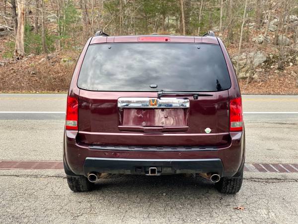 2011 Honda Pilot Touring 4WD - cars & trucks - by owner - vehicle... for sale in Ringwood, NJ – photo 6