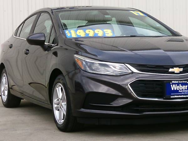 2017 Chevrolet Cruze LT-Very Well Maintained! Excellent Condition! -... for sale in Silvis, IA – photo 5