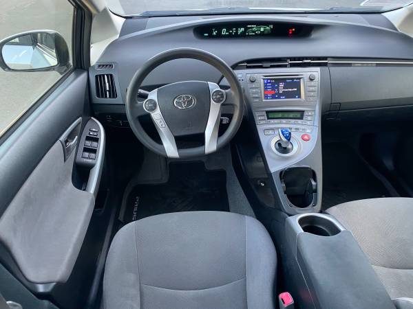 2012 Toyota Prius - - by dealer - vehicle automotive for sale in Auburn, WA – photo 5
