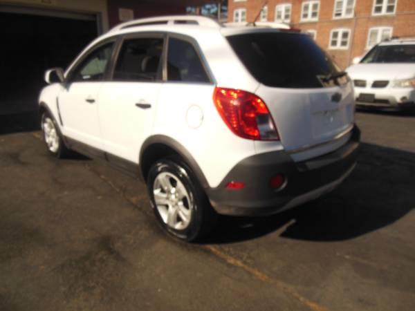 2013 chevy captiva - cars & trucks - by dealer - vehicle automotive... for sale in West Hartford, CT – photo 6