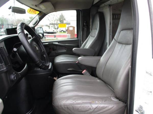 2014 Chevrolet Express Commercial Cutaway 3500 * 14 CUBE VAN, SIDE... for sale in south amboy, AL – photo 13