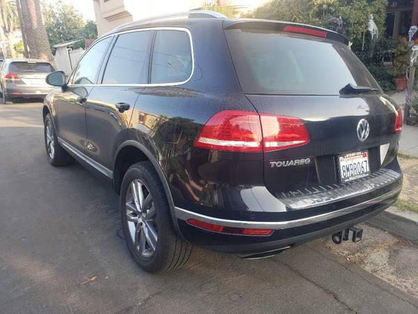 2016 Volkswagen Touareg VR6 Luxury pkg - cars & trucks - by owner -... for sale in Los Angeles, CA – photo 3