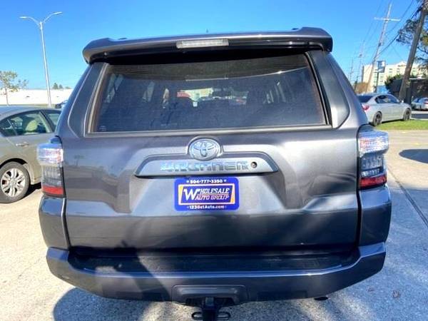 2019 Toyota 4Runner SR5 Premium - EVERYBODY RIDES!!! - cars & trucks... for sale in Metairie, LA – photo 4