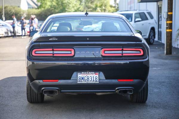 2019 Dodge Challenger R/T coupe Pitch Black Clearcoat - cars & for sale in Sacramento , CA – photo 5