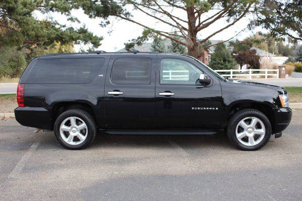 2008 Chevrolet Chevy Suburban LT 1500 3rd Row Seating 3rd Row Seating for sale in Longmont, CO – photo 3