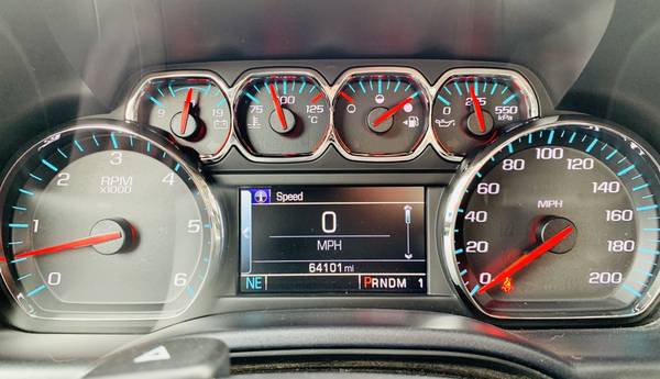 2016 Chevy Silverado 2500hd Crew Cab 4x4 Suspension Lift & Fuel for sale in Green Bay, WI – photo 19