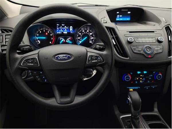 2018 Ford Escape SE - SUV - - by dealer - vehicle for sale in Eastpointe, MI – photo 22