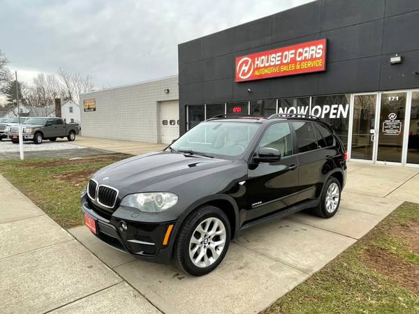 Check Out This Spotless 2011 BMW X5 with 118, 109 Miles-Hartford for sale in Meriden, CT – photo 17