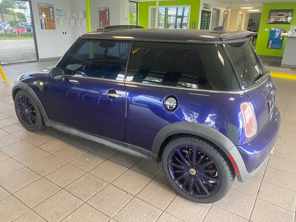 2005 Mini Cooper S Manual supercharged - cars & trucks - by dealer -... for sale in Fort Myers, FL – photo 3