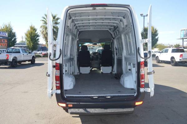 2015 Mercedes-Benz Sprinter Cargo 2500 4x2 3dr 144 in. WB Cargo Van... for sale in Sacramento , CA – photo 6