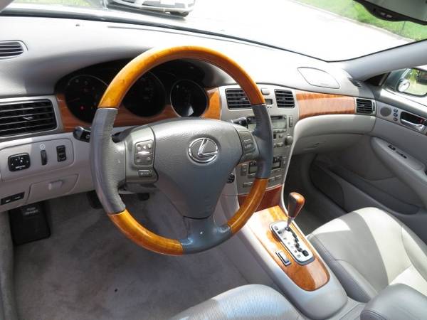 2005 Lexus ES 330 4dr Sdn 150, 000 miles 5, 500 - - by for sale in Waterloo, IA – photo 15