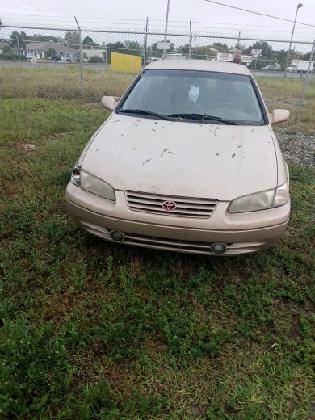 1999 Toyota Camry le - cars & trucks - by owner - vehicle automotive... for sale in Lakeland, FL – photo 2