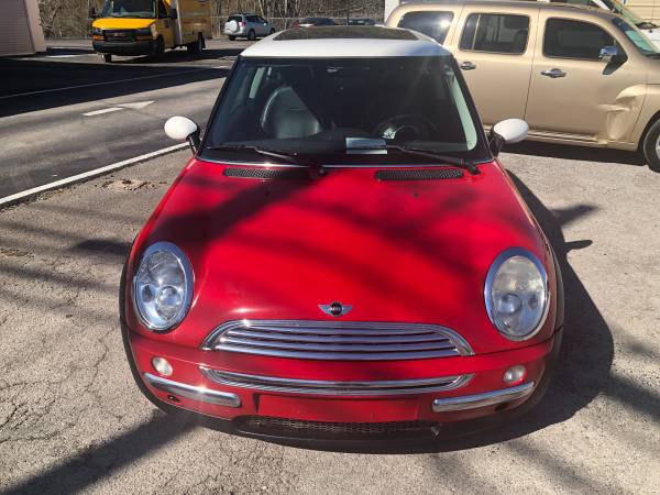 2004 MINI COOPER: RUNS & LOOKS GREAT: WOULD MAKE A GOOD 1st VEHICLE for sale in Woodbury, TN – photo 4