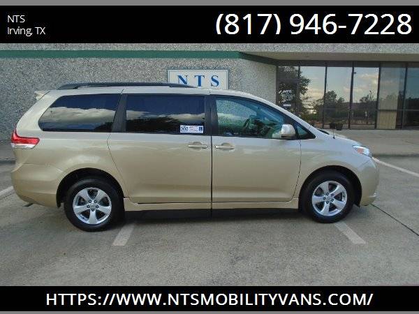 2012 TOYOTA SIENNA MOBILITY HANDICAPPED WHEELCHAIR POWER RAMP VAN for sale in Irving, TN – photo 2