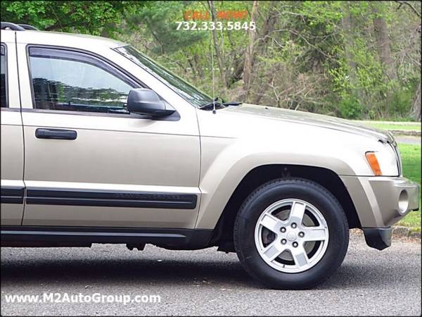 2006 Jeep Grand Cherokee Laredo 4dr SUV 4WD w/Front Side Airbags for sale in East Brunswick, NJ – photo 24