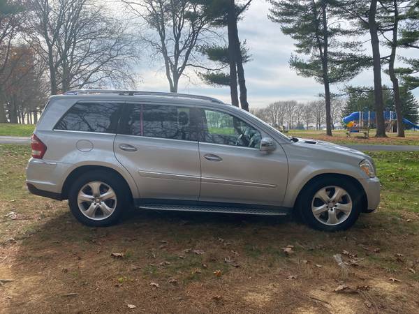 2011 Mercedes Benz GL450 - Immaculate/Low Miles!! - cars & trucks -... for sale in Lititz, PA – photo 3