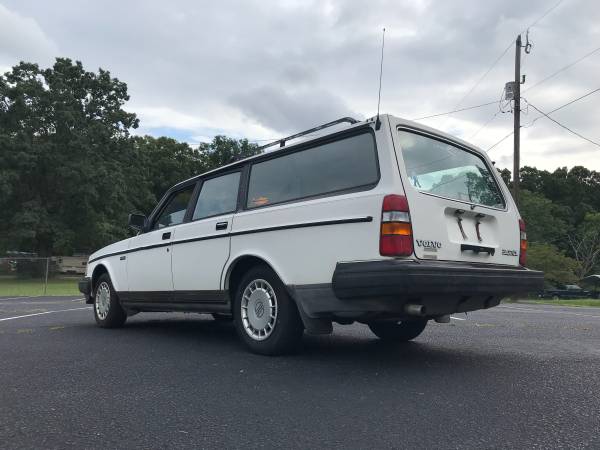 1989 Volvo 240 Wagon (Rare - 5 Speed Manual) for sale in Greensboro, NC – photo 5