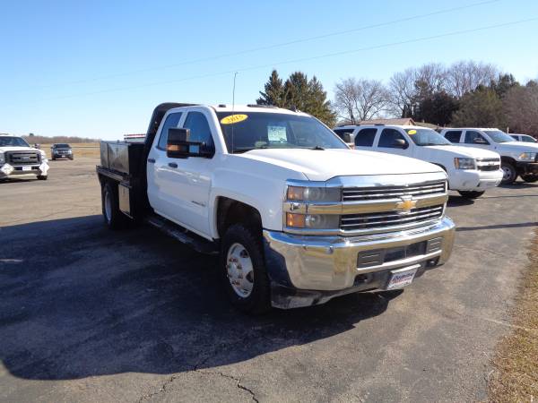 2015 Chevrolet Silverado 3500HD 4X4 DUALLY FLATBED RUST FREE for sale in Loyal, MN – photo 13