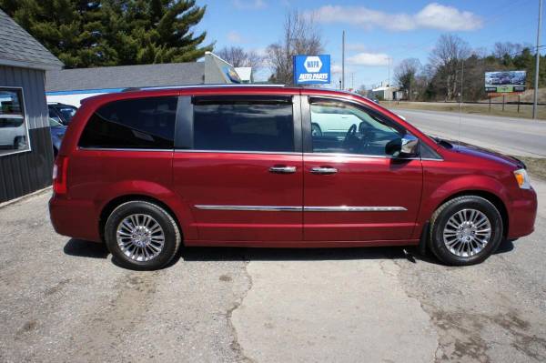 2011 Chrysler Town and Country Limited 4dr Mini Van for sale in Mancelona, MI – photo 7