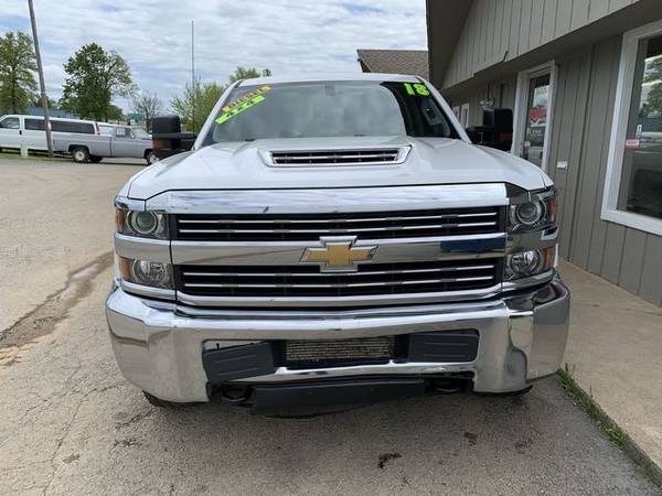 2018 Chevy Chevrolet Silverado 2500HD Work Truck Crew Cab Long Box for sale in Bethel Heights, AR – photo 7